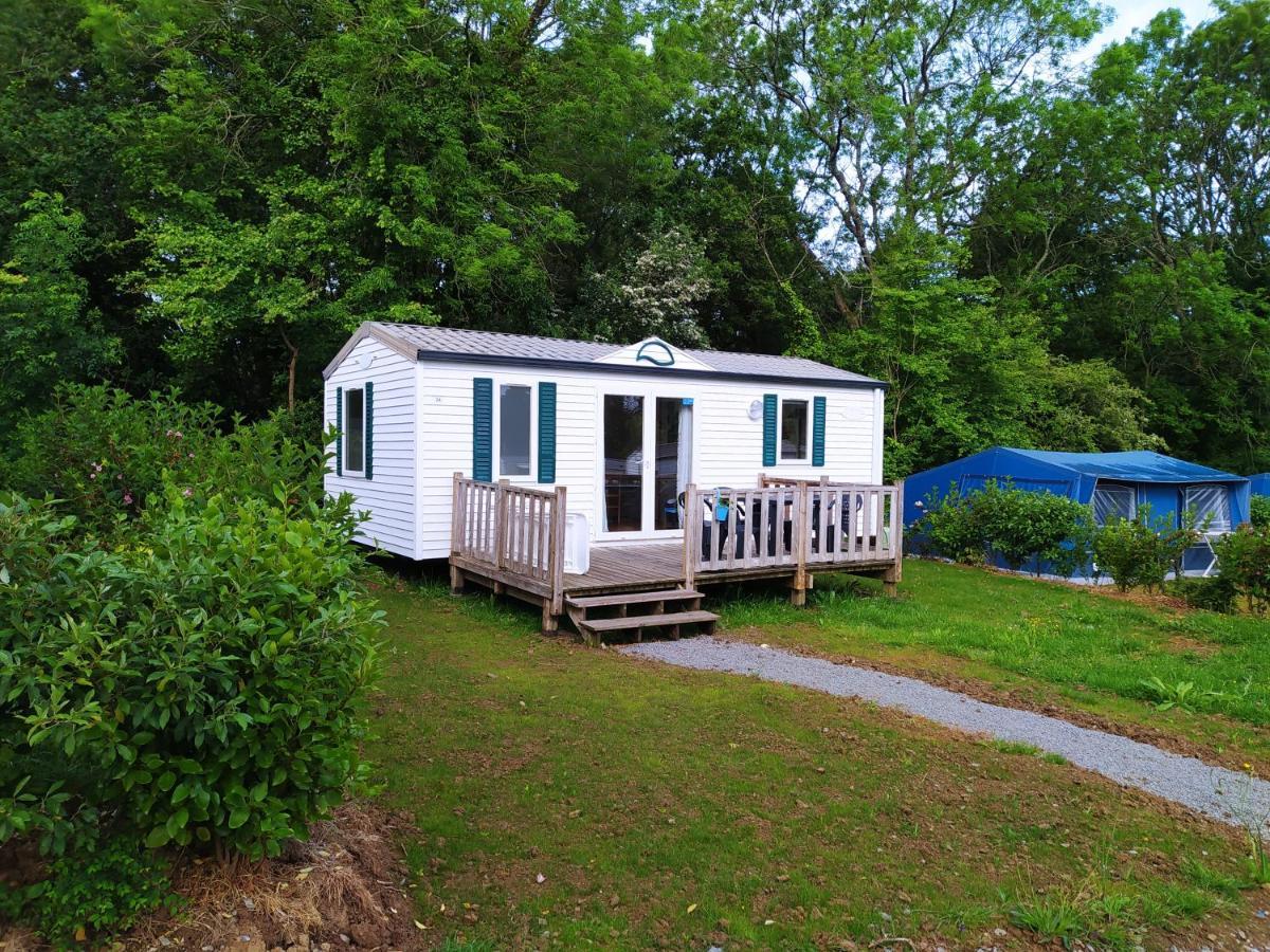 Hebergements Camping "Les Pieds Dans L'Eau" โครซง ภายนอก รูปภาพ